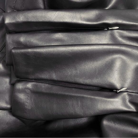 NWT Old Navy Extra High-Waisted Faux-Leather Zip Ankle Pants Black Size 12 NEW - Picture 9 of 13